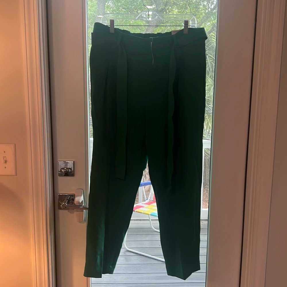 NWT, High rise, Tapered leg pants, Loft Outlet